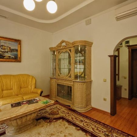 Karpaty Hotel Яремче Екстериор снимка
