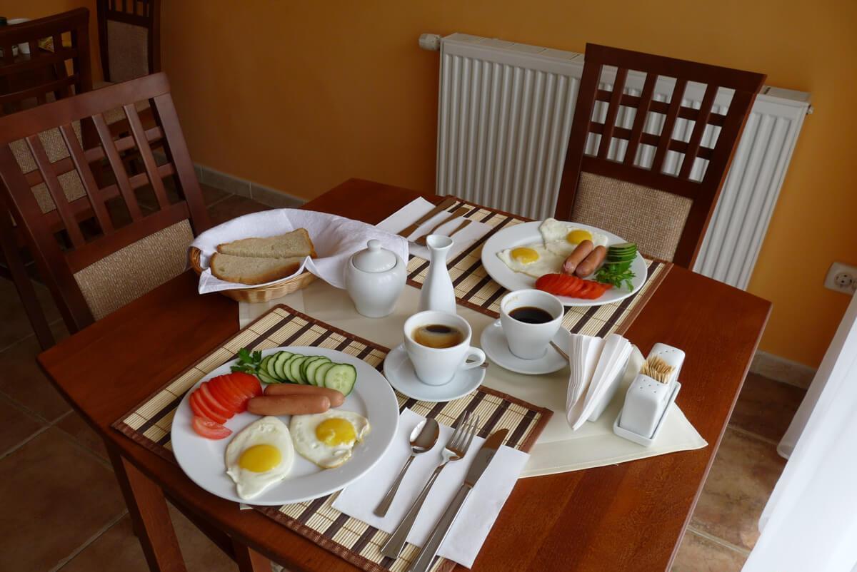 Karpaty Hotel Яремче Екстериор снимка