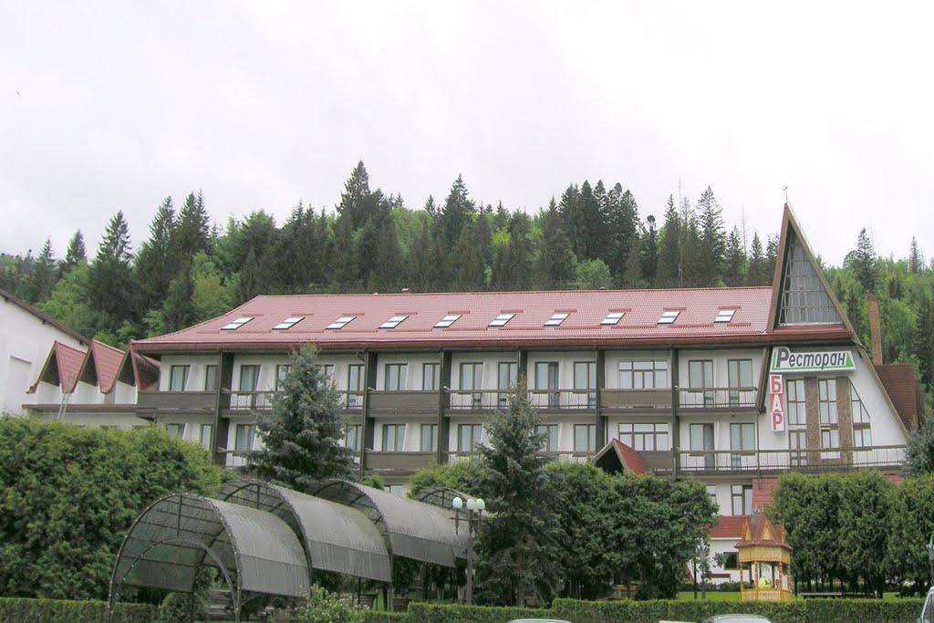 Karpaty Hotel Яремче Екстериор снимка