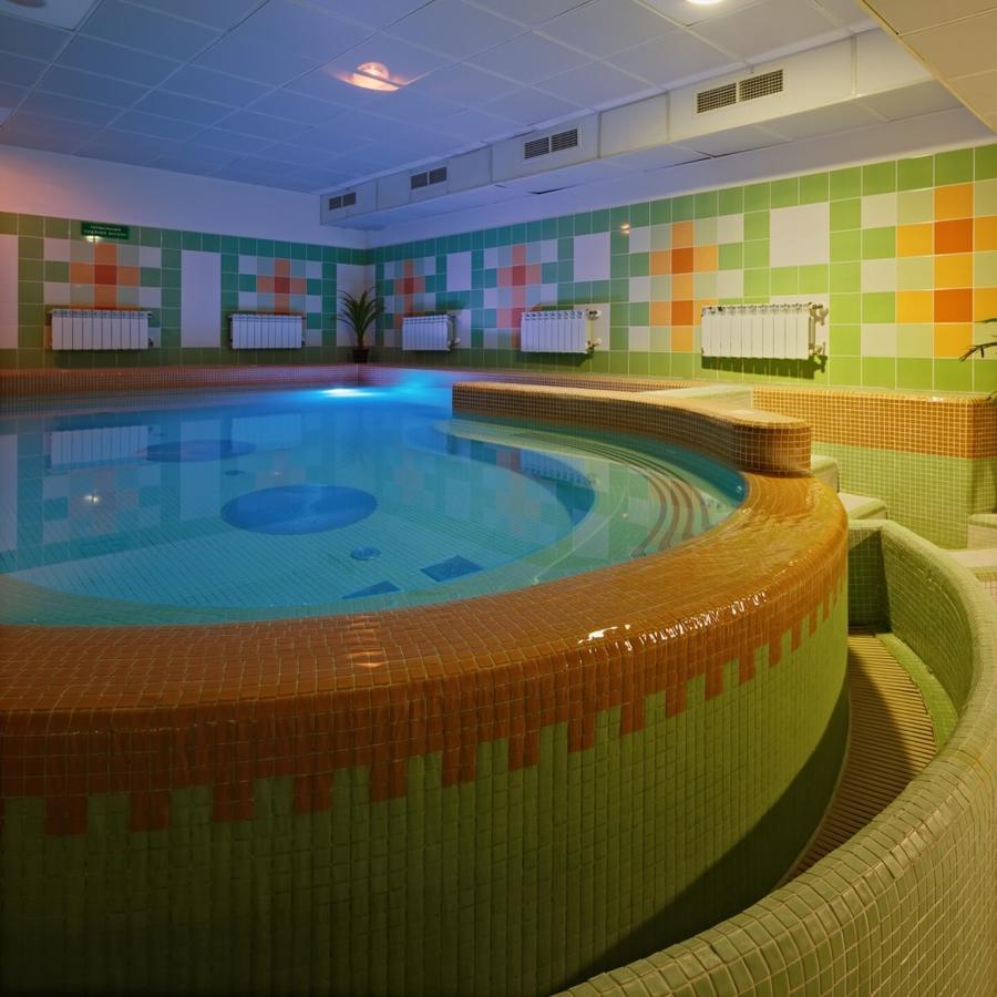 Karpaty Hotel Яремче Екстериор снимка