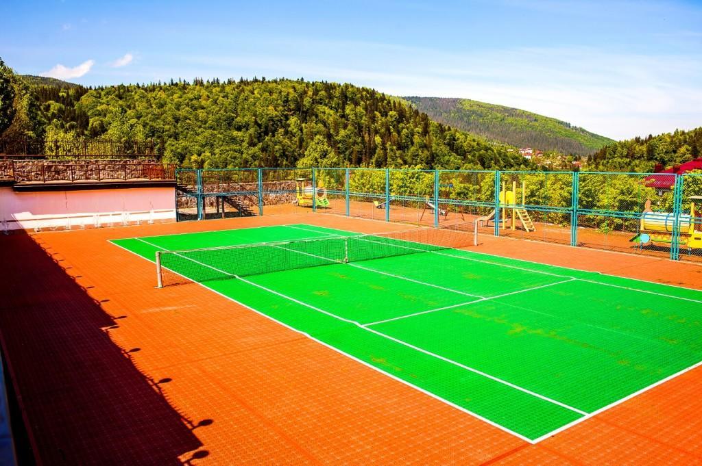 Karpaty Hotel Яремче Екстериор снимка